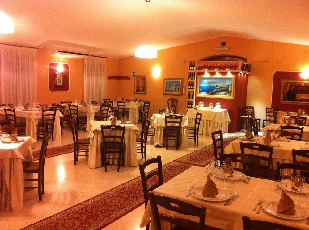 B&B Villa Calendano Corato Exterior photo